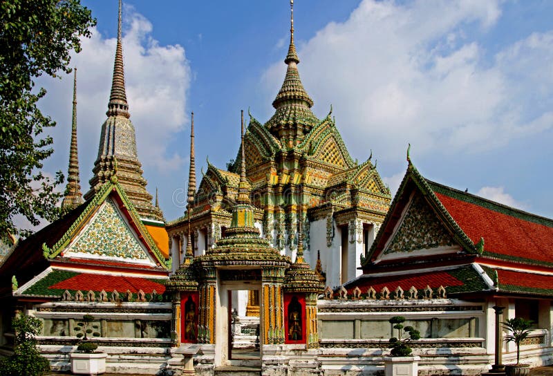 Buddhistisk Tempel in Bangkok royalty-vrije stock foto's Buddhistisk Tempel in Bangkok royalty-vrije stock foto's