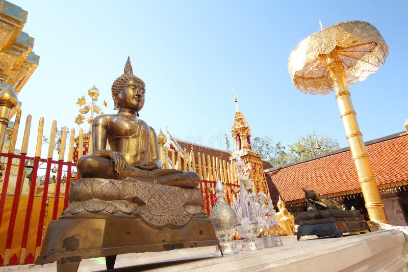 Buddha del tempio thailandese immagine stock libera da diritti
