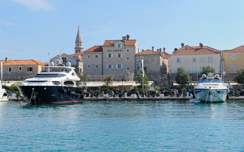 Budva Riviera, mening van de Oude Stad stock afbeeldingen Budva Riviera, mening van de Oude Stad stock afbeeldingen
