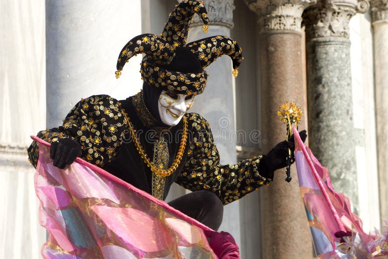 Buffon - mask from venice carnival in black-gold. Buffon - mask from venice carnival in black-gold