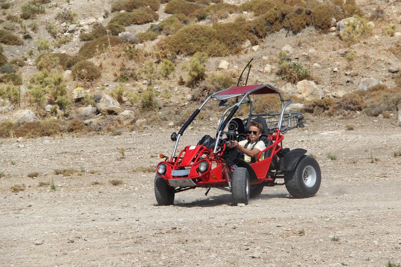 pink lake buggy tours