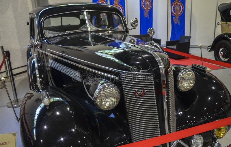 Buick Roadmaster Series 1937 immagine stock