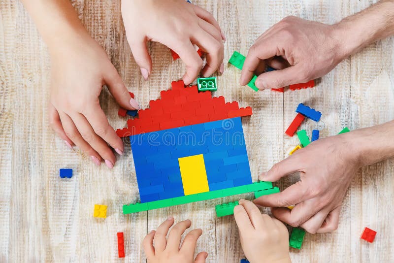 Build A Designer Lego House. Selective Background Stock Image - Image Of  Exterior, Education: 140893017