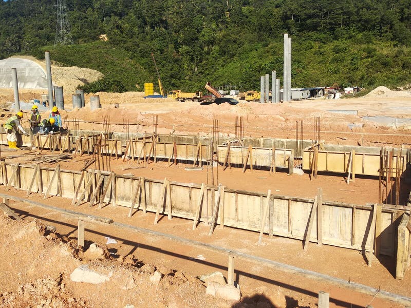 Building Ground Beam Under Construction Using Temporary Timber Plywood  Formwork at the Site. Editorial Image - Image of malaysia, component:  208723290