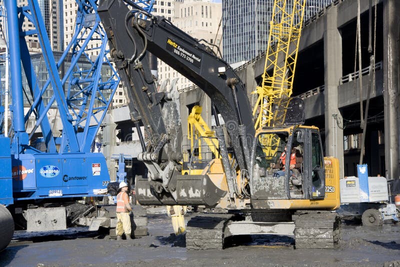 Building the SR 99 tunnel