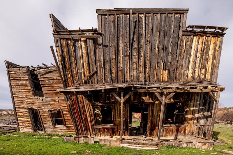 View Of The Gunsmoke Set In Southern Utah Stock Photo, Picture and Royalty  Free Image. Image 3229017.