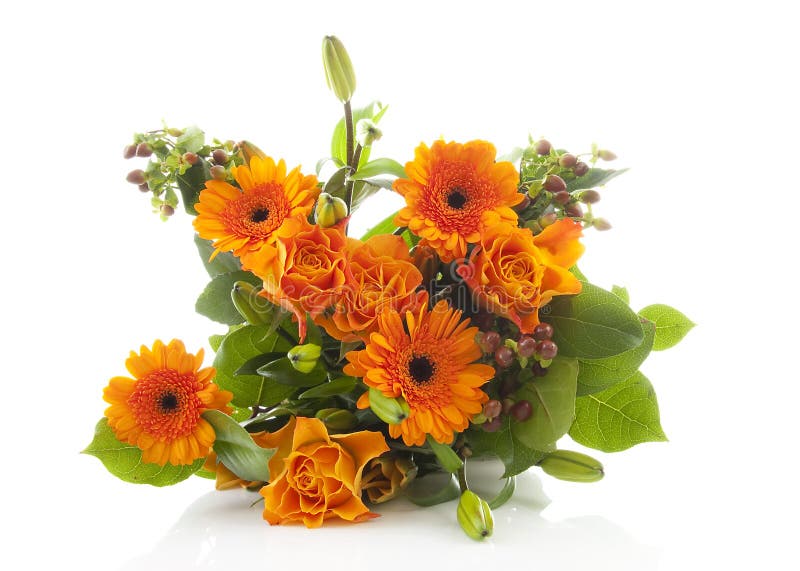 Buketten blommar orangen arkivbilder