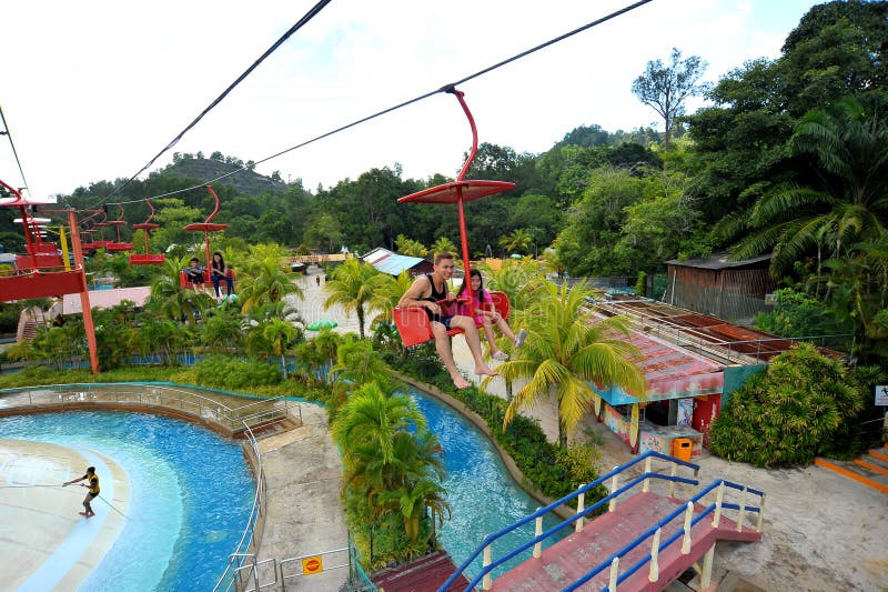 Merah waterpark bukit Harga Tiket