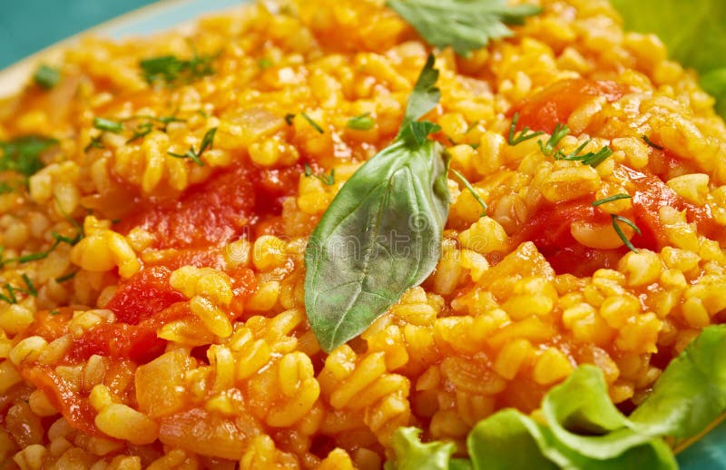 Bulgur Pilav? de Sebzeli foto de stock. Imagem de dieta 38186706