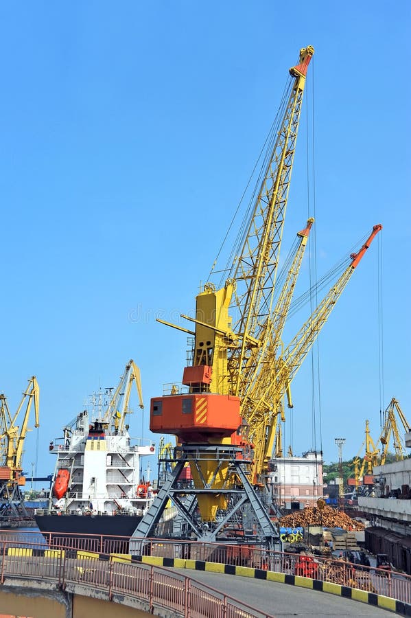 Bulk Cargo Ship Under Port Crane Stock Image Image of port, crane