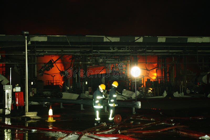 Fire and explosion editorial photo. Image of petrolium 46796086