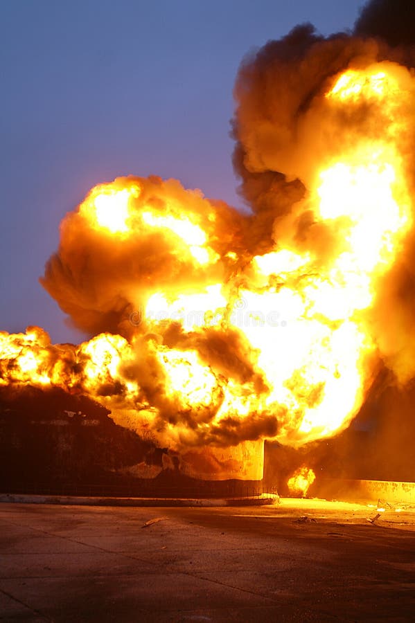Buncefeld Fuel depot fire stock image. Image of environmental 100174463