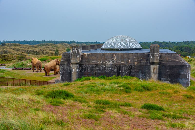 Bunker de Tirpitz acolhendo um museu na Dinamarca imagem de stock royalty free