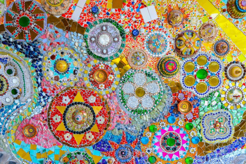 Bunte Mosaikkunst und abstrakter Wandhintergrund. lizenzfreie stockfotos