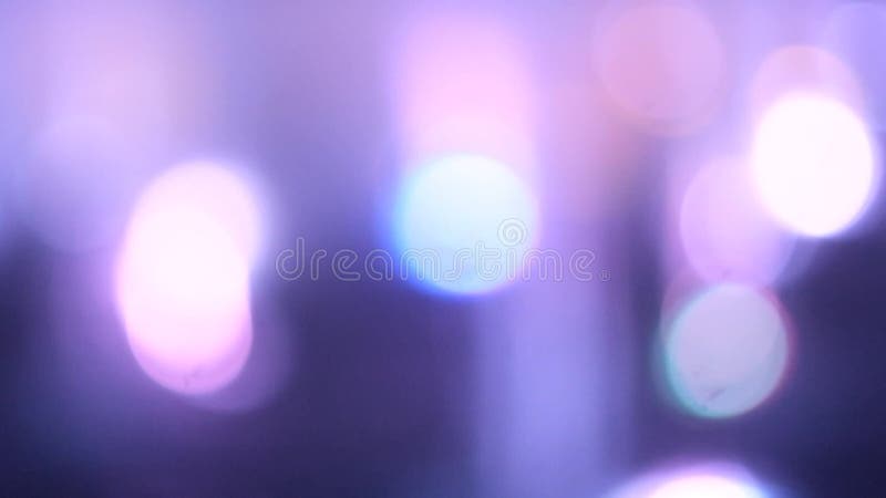 Bunter unscharfer schöner Hintergrund auf Dunkelheit stock footage