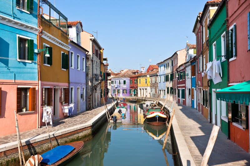 Island of Burano/Venice editorial photography. Image of colours - 22050202