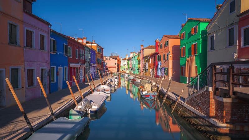 Burano venice italie vieux canaux banque de vidéos