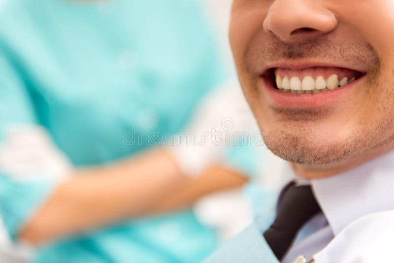 Bureau professionnel de dentiste image libre de droits Bureau professionnel de dentiste image libre de droits