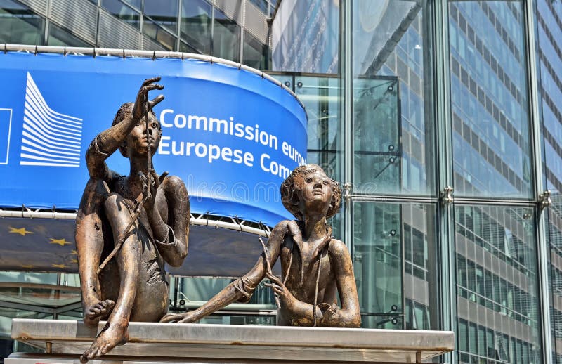 Bureau van de Europese Commissie in Brussel royalty-vrije stock afbeelding Bureau van de Europese Commissie in Brussel royalty-vrije stock afbeelding