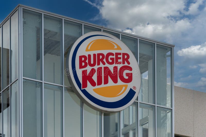 3,976 Burger King Sign Royalty-Free Images, Stock Photos & Pictures