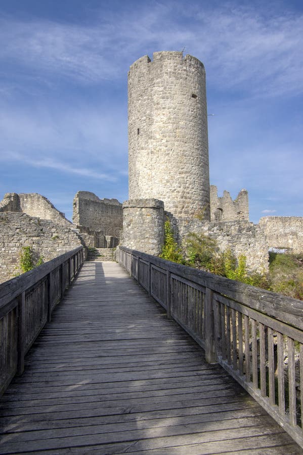 Burgruine Wolfstein old castle ruins with tower, blue sky