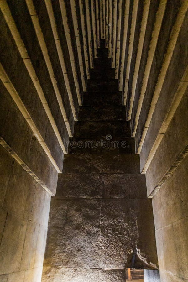 Burial Chamber of the Red Pyramid in Dahshur, Egy Stock Photo - Image ...