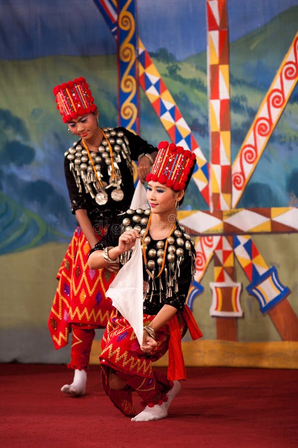 Kachin Folk Dance editorial stock photo. Image of hall - 27287728