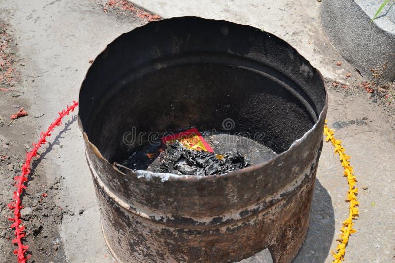 Burning money Ghost for Chinese Ghost royalty free stock images Burning money Ghost for Chinese Ghost royalty free stock images
