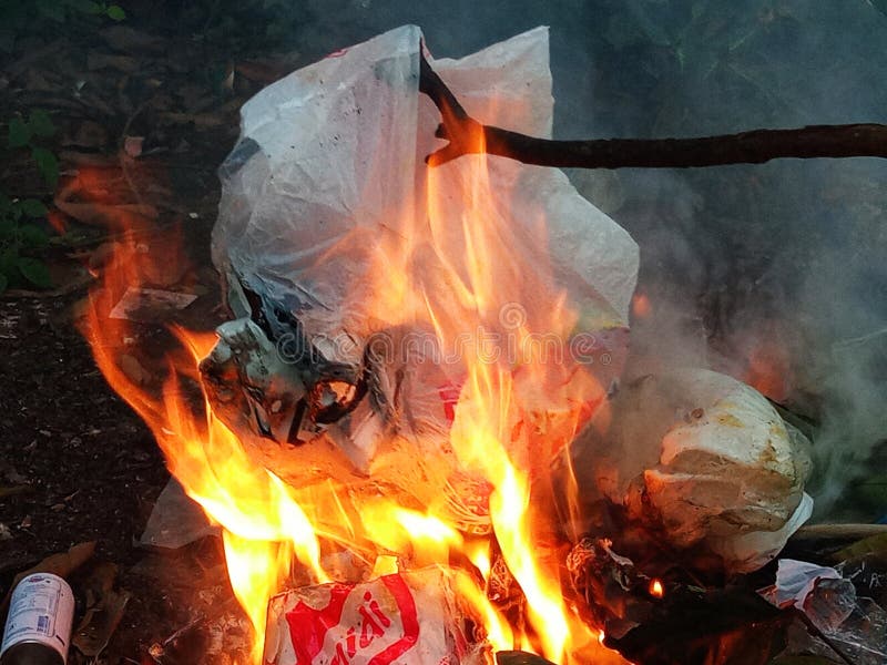 Burning Plastic Waste Is Causing Air Pollution In Dev vrogue.co