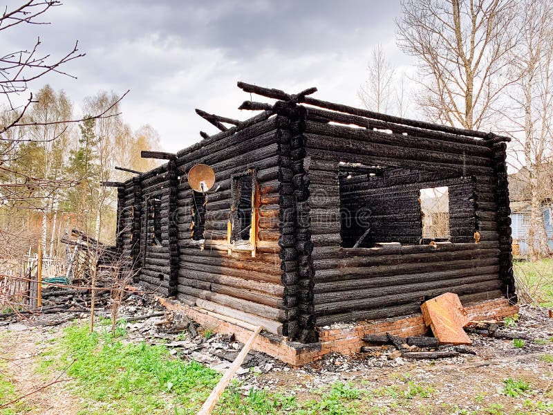 Burnt wooden house stock image. Image of coal, broken 147497465