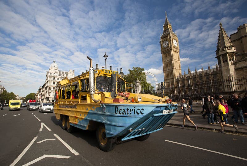 Bus di giro di Londra immagini stock libere da diritti Bus di giro di Londra immagini stock libere da diritti