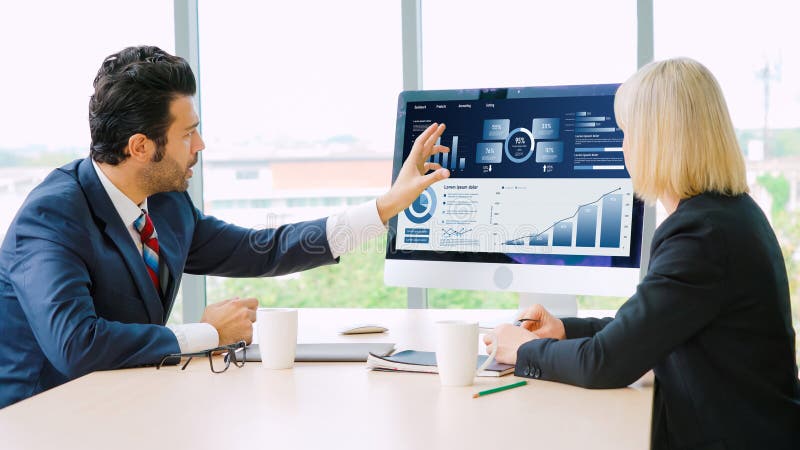 Business Data Dashboard ermöglicht Business Intelligence Analytics stockfoto