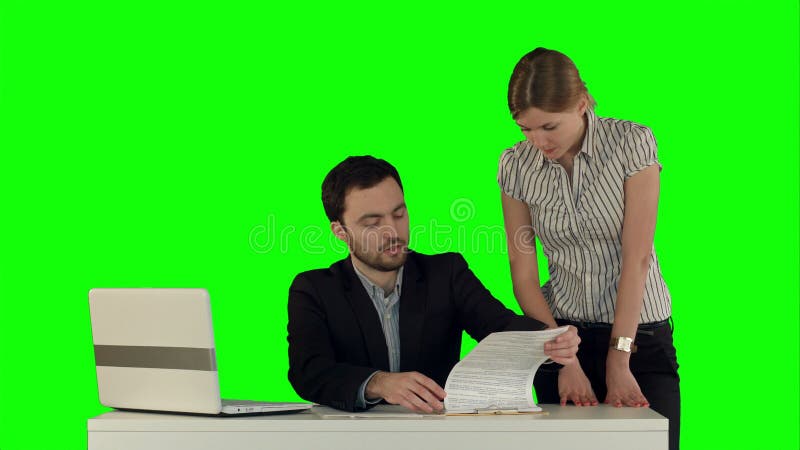 greenscreen for all the Stanley lovers give me your opinion