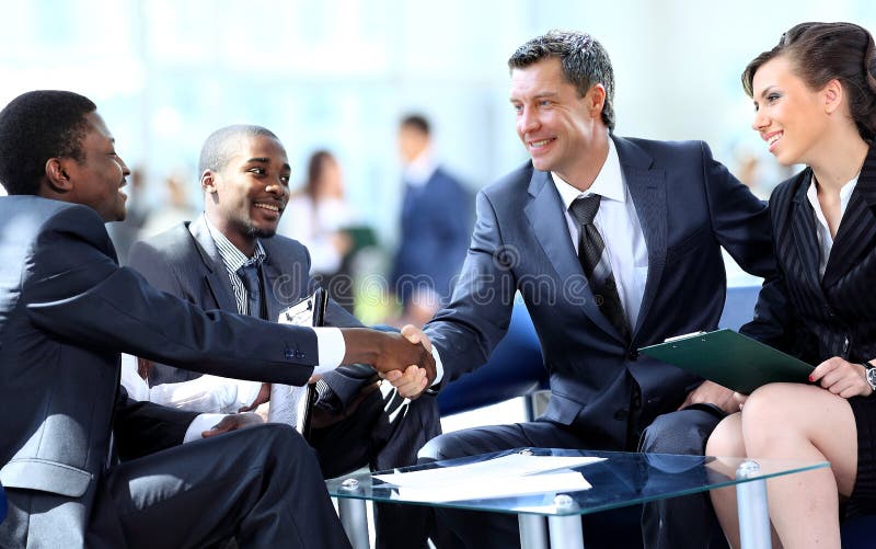 Business people shaking hands royalty free stock photography Business people shaking hands royalty free stock photography