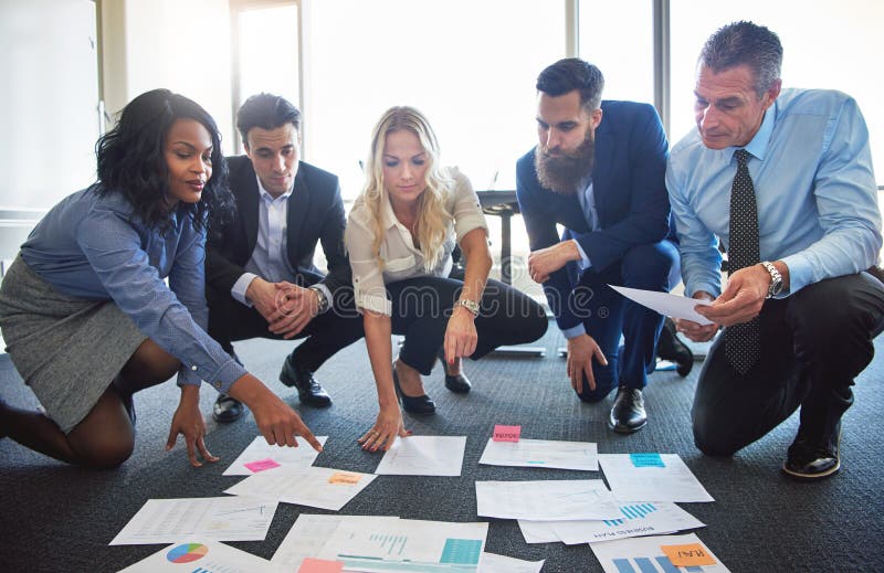 Business team discussing ideas royalty free stock images Business team discussing ideas royalty free stock images