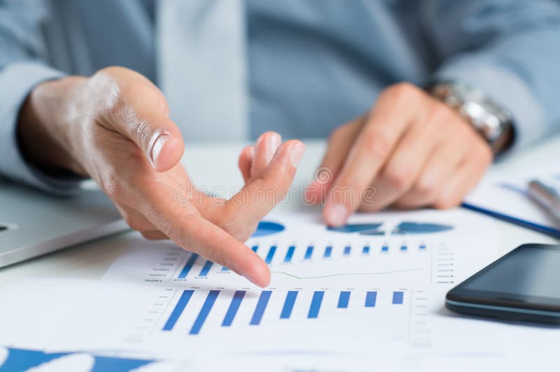 Businessman Studying Graph royalty free stock photos