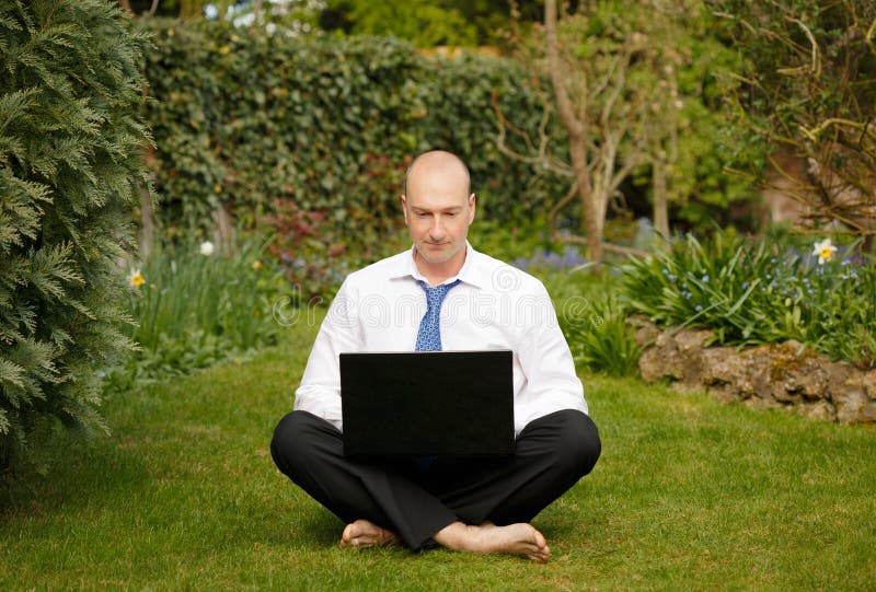 Businessman working outdoors royalty free stock photography Businessman working outdoors royalty free stock photography