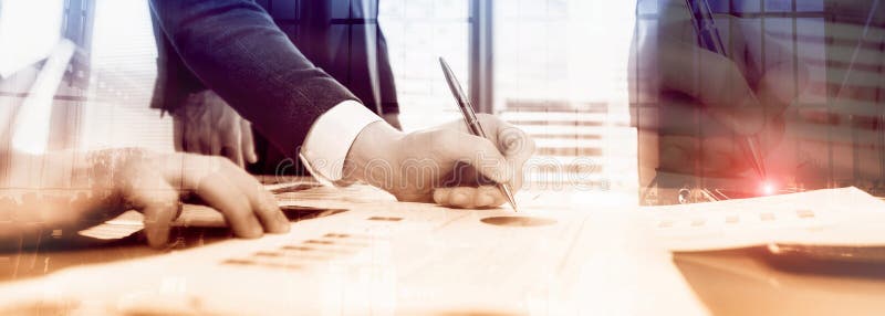 Businessmen discuss business. businessmen sign a contract royalty free stock photo Businessmen discuss business. businessmen sign a contract royalty free stock photo
