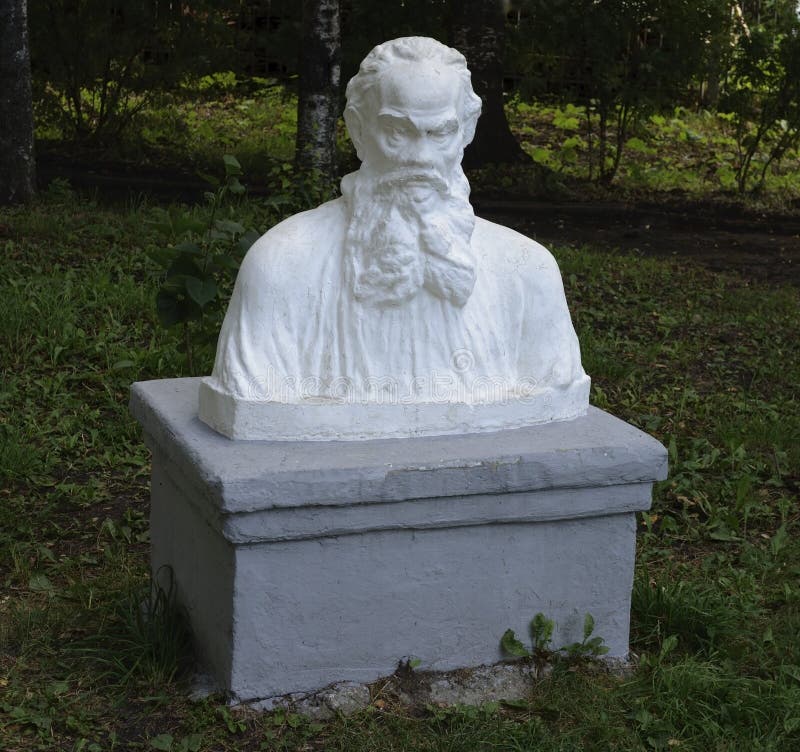 Bust of Leo Tolstoy in park