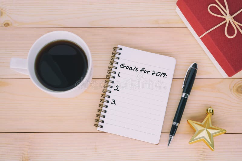 Buts pour le texte 2019 sur le bloc-notes photo libre de droits Buts pour le texte 2019 sur le bloc-notes photo libre de droits