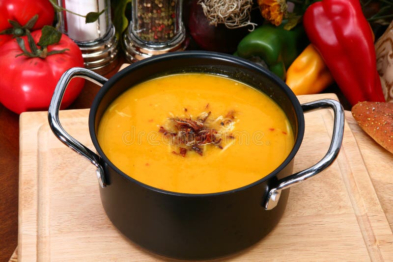 Butternut κολοκύνθη σούπας στοκ εικόνα