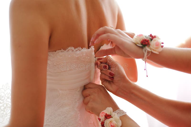 Buttoning Wedding Dress