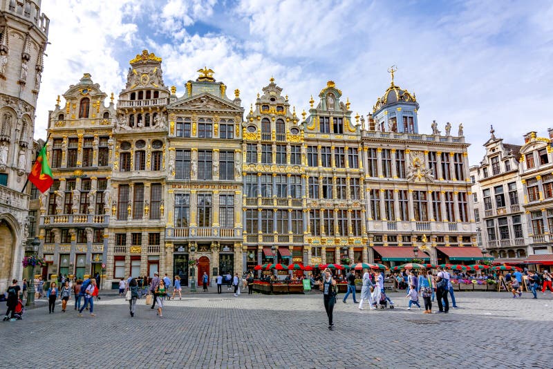 Bâtiments sur la place de Grand Place, Bruxelles, Belgique photographie stock Bâtiments sur la place de Grand Place, Bruxelles, Belgique photographie stock