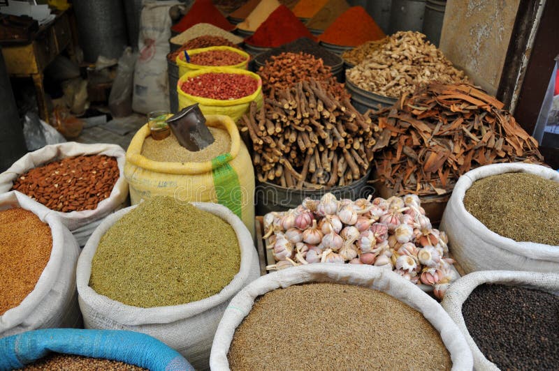bönamarknadsmorocco kryddor royaltyfri foto bönamarknadsmorocco kryddor royaltyfri foto