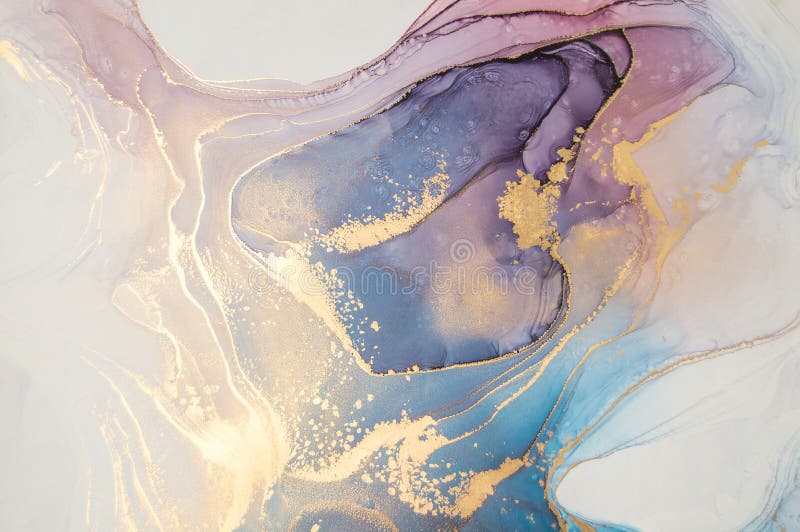 Błyszczący złoty proszek błyszczący w świetle. abstrakcyjne malowanie płynów w technice farb alkoholowych.