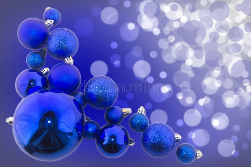 Błękitnego bokeh abstrakcjonistyczny tło z błękitnymi błyszczącymi piłkami zdjęcie stock Błękitnego bokeh abstrakcjonistyczny tło z błękitnymi błyszczącymi piłkami zdjęcie stock