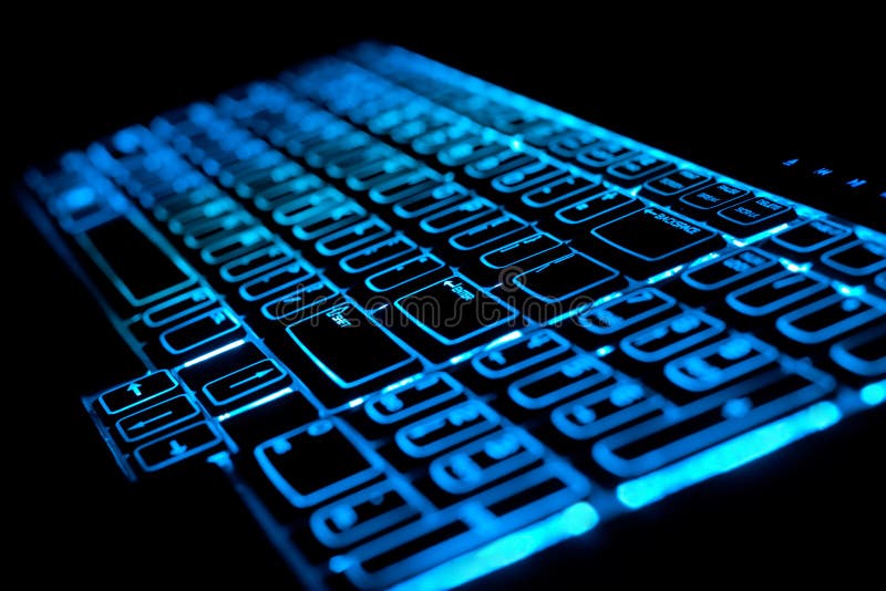 błękitny komputerowy rozjarzony klawiaturowy laptop zdjęcie royalty free błękitny komputerowy rozjarzony klawiaturowy laptop zdjęcie royalty free
