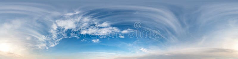 Céu nublado com nuvens como panorama hdri 360 sem costura com