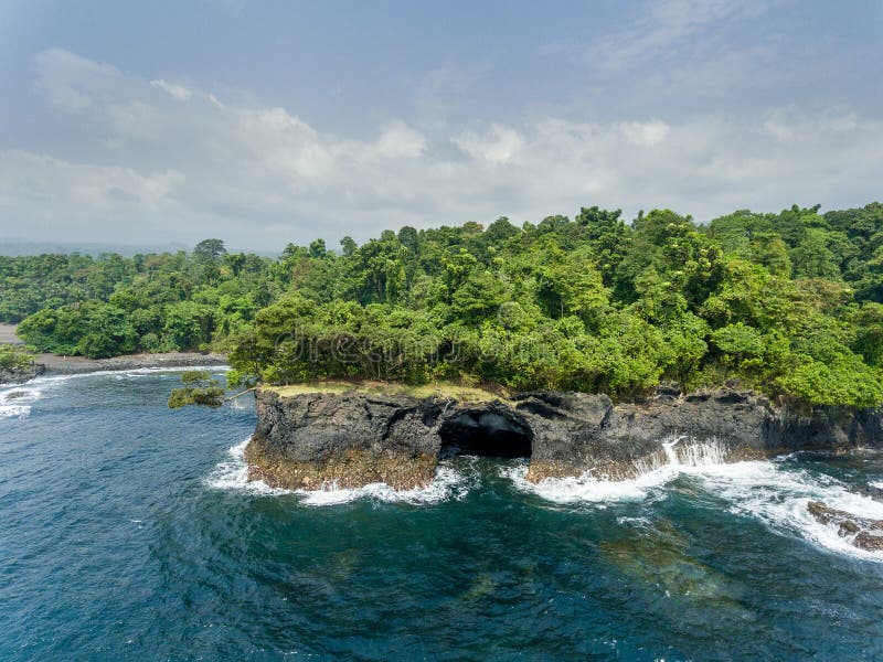 Côte Tropicale en Afrique Centrale photo libre de droits