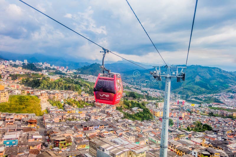 Cabina di funivia a Manizales, Colombia immagini stock libere da diritti Cabina di funivia a Manizales, Colombia immagini stock libere da diritti